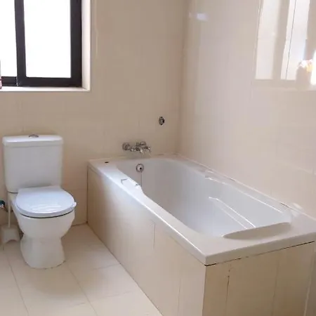 With 2 Bedrooms In Is Swieqi With Wonderful Mountain View Terrace And Wifi