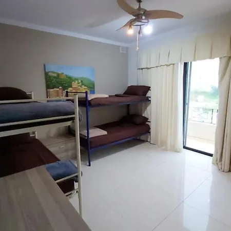 With 2 Bedrooms In Is Swieqi With Wonderful Mountain View Terrace And Wifi San Ġwann